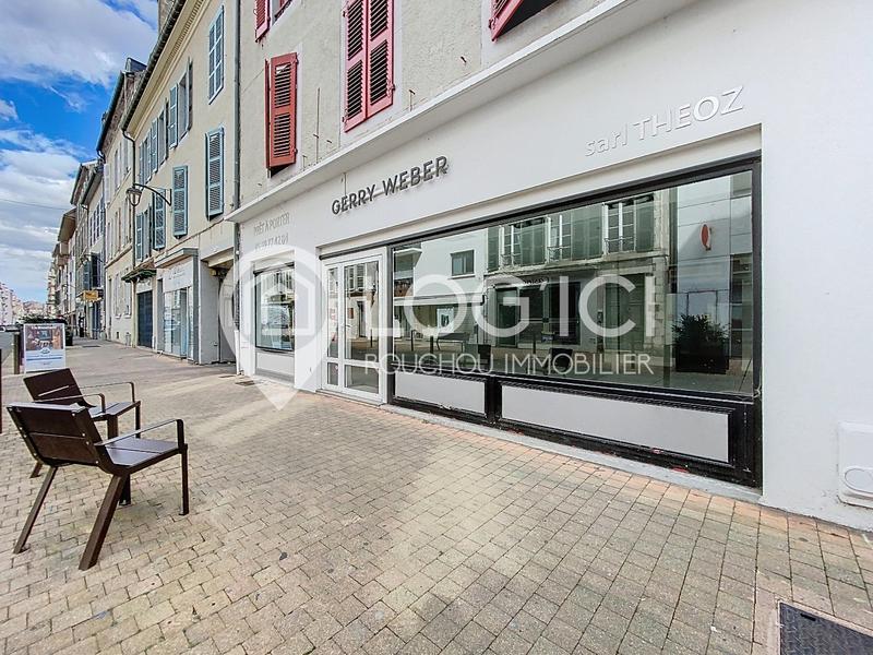 Local d'activités - 125 m²