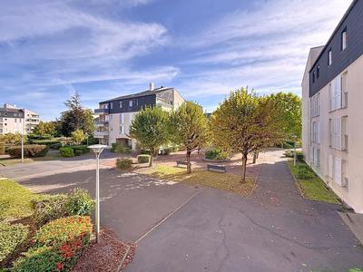 Appartement - 79 m² - 4 pièces