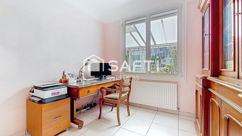 Maison - 106 m² - 6 pièces