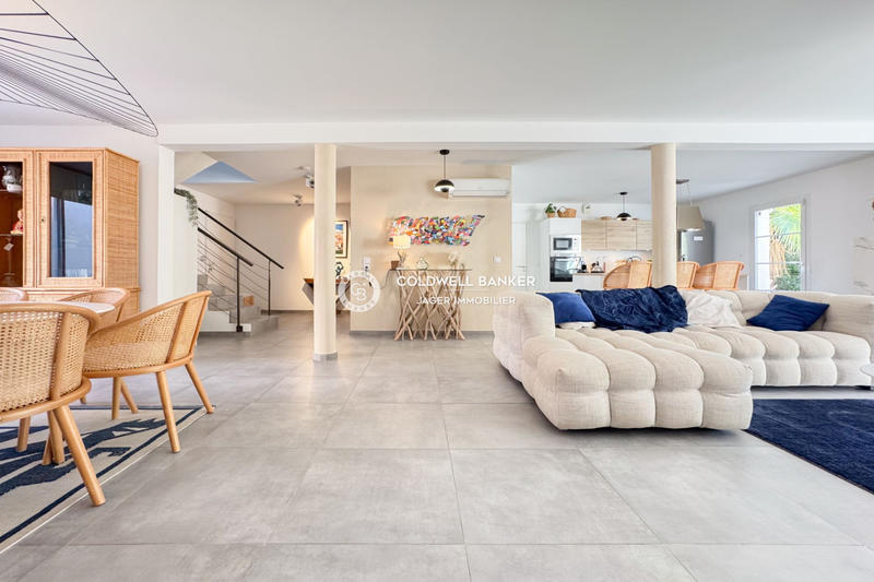 Villa - 181 m² - 5 pièces