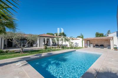 Maison - 144 m² - 5 pièces