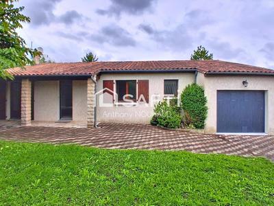 Maison - 102 m² - 4 pièces