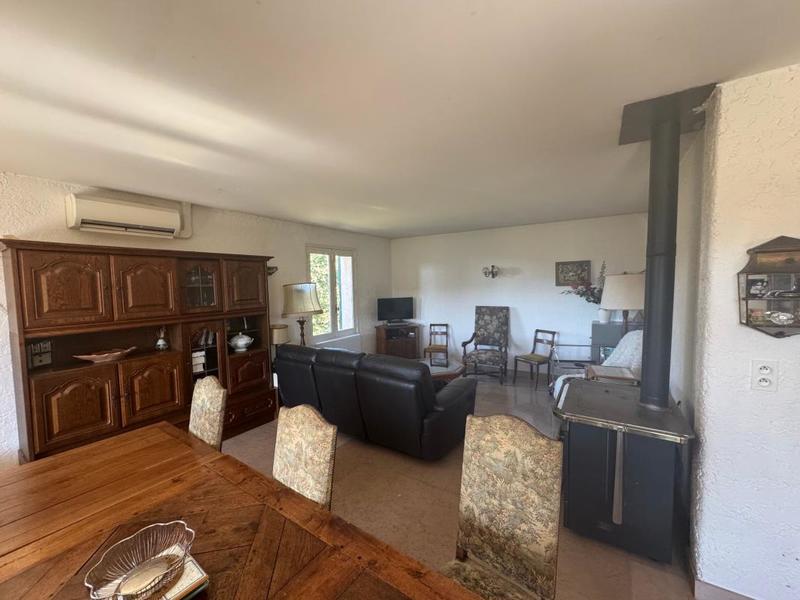 Villa - 100 m² - 3 pièces