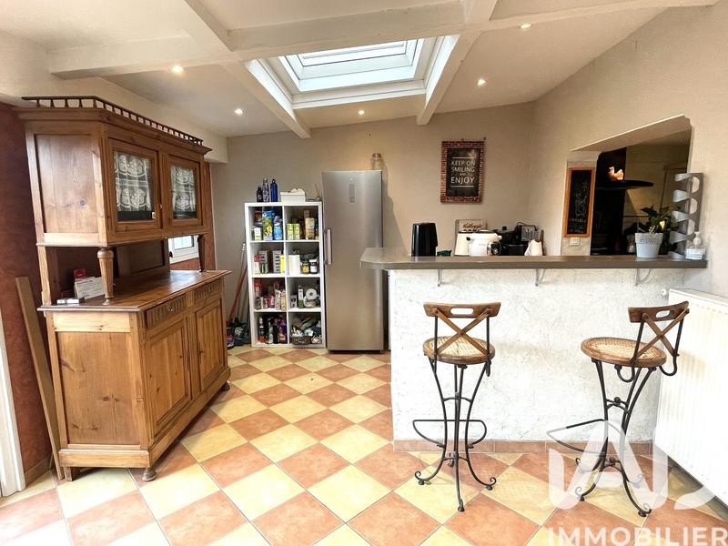 Maison - 121 m² - 5 pièces