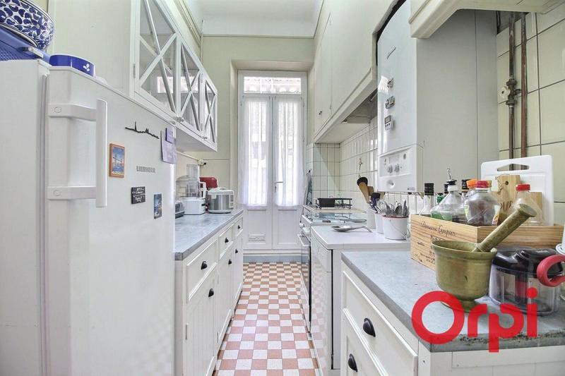 Immeuble - 346 m² - 7 pièces