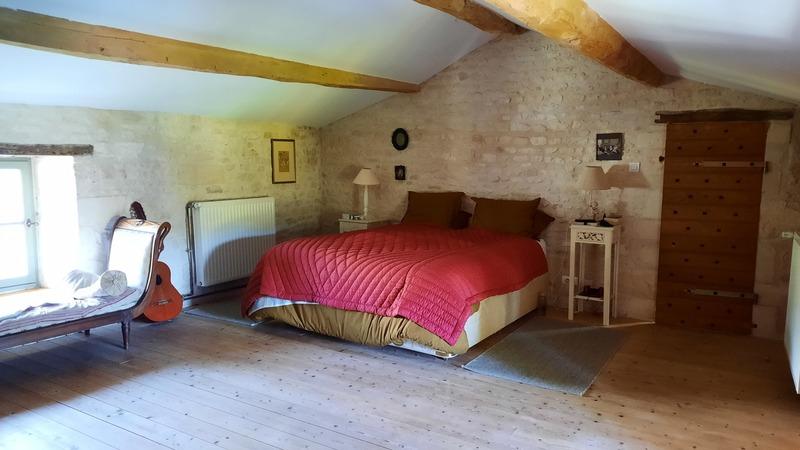 Maison - 222 m² - 6 pièces