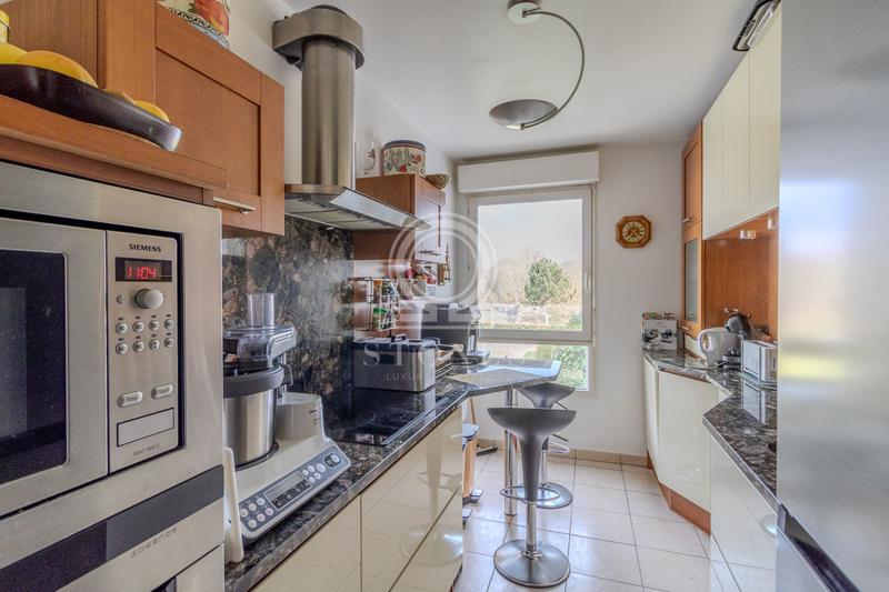 Appartement - 88 m² - 5 pièces