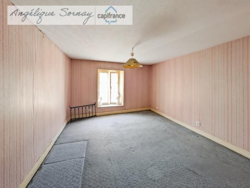 Maison - 98 m² - 5 pièces