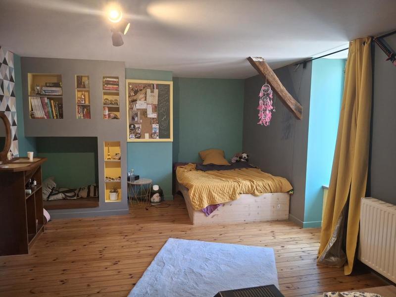 Maison de bourg - 196 m² - 5 pièces