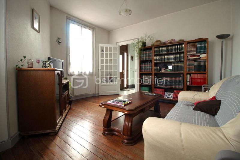 Maison - 77 m² - 4 pièces