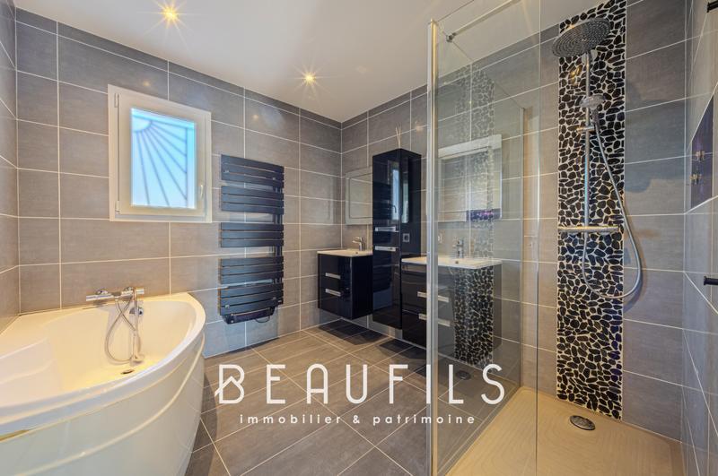 Villa - 114 m² - 4 pièces