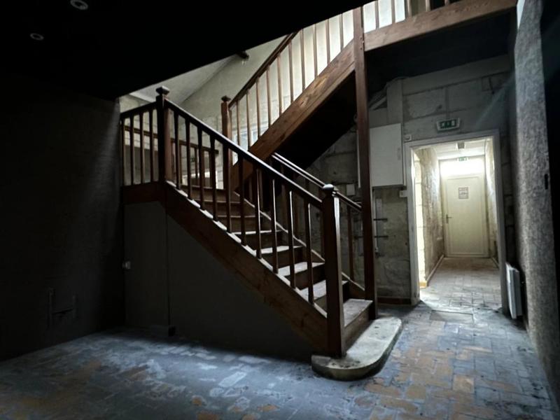 Maison de ville - 280 m² - 9 pièces