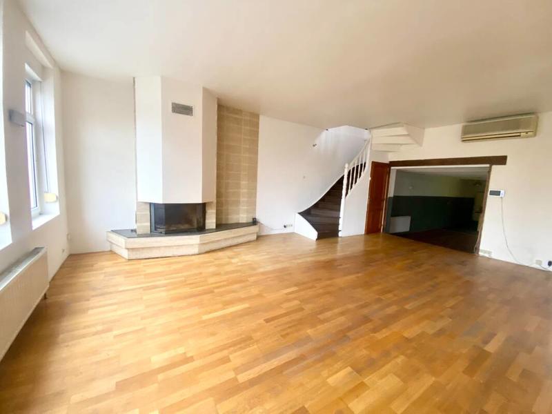 Maison - 159 m² - 4 pièces