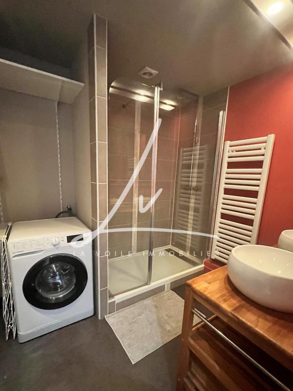 Appartement - 83 m² - 4 pièces