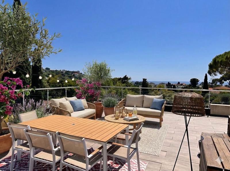 Penthouse - 74 m² - 3 pièces