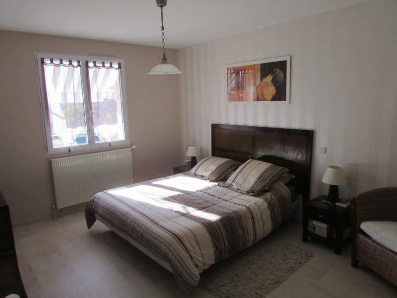 Maison - 210 m² - 8 pièces