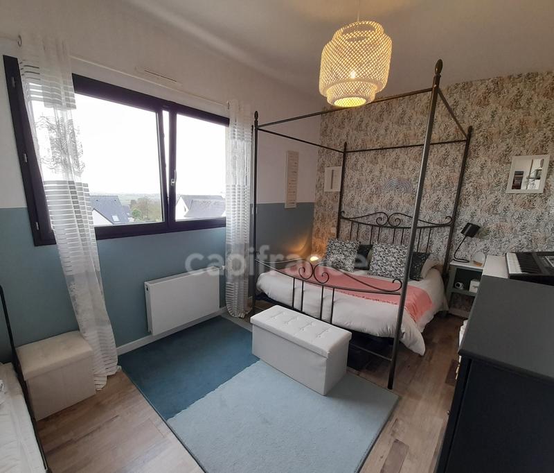 Maison - 137 m² - 5 pièces