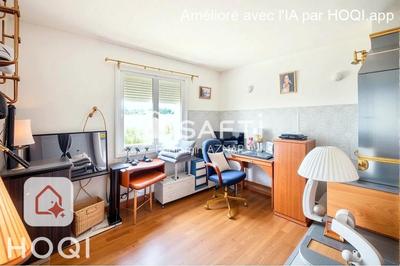 Maison - 93 m² - 4 pièces
