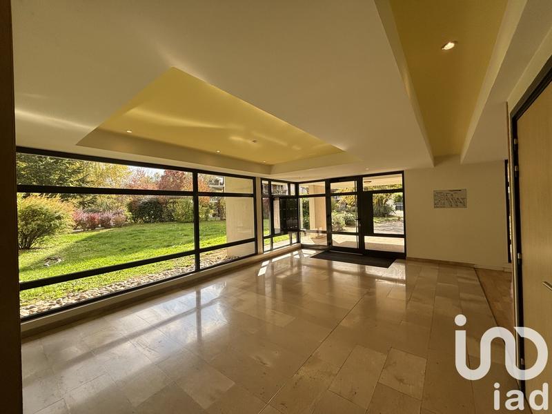 Appartement - 99 m² - 4 pièces