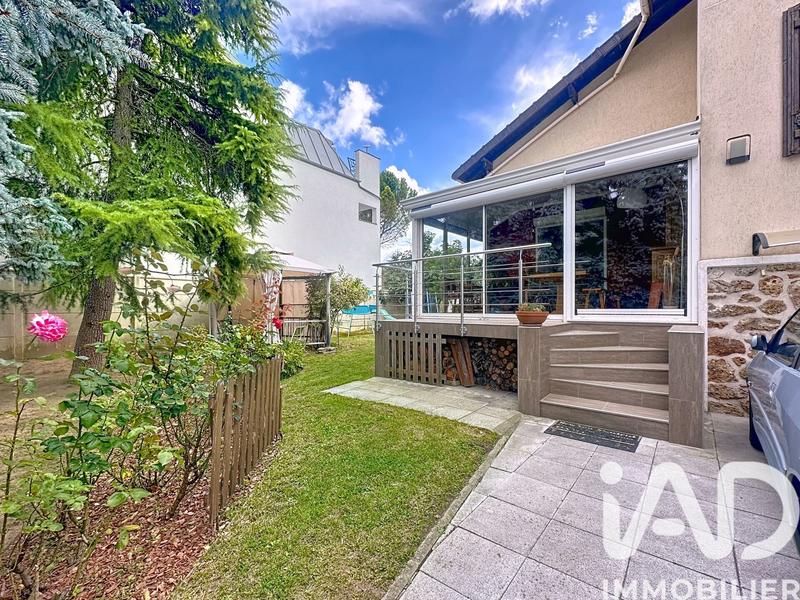 Maison - 147 m² - 6 pièces