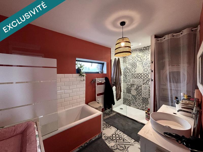 Maison - 94 m² - 6 pièces