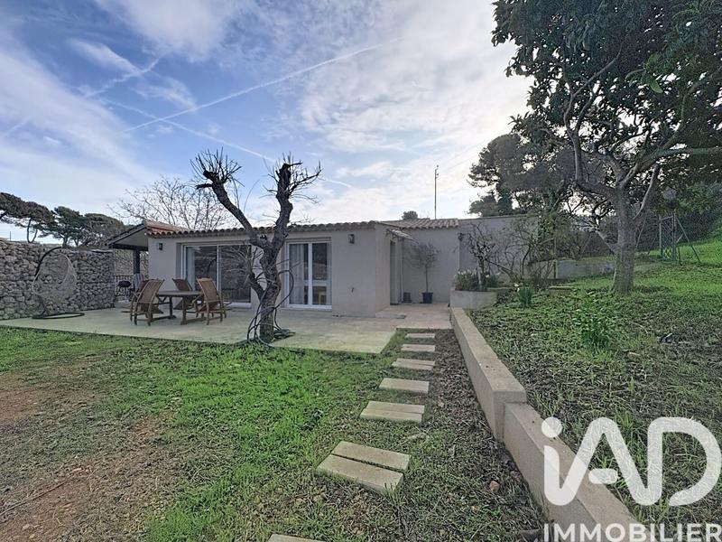 Maison - 102 m² - 4 pièces