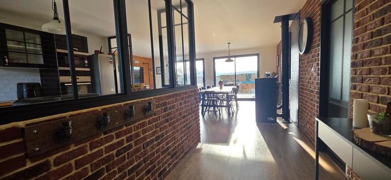 Maison - 105 m² - 5 pièces