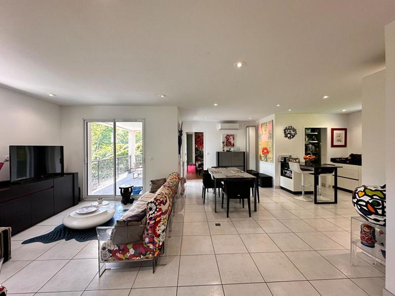 Maison - 150 m² - 7 pièces