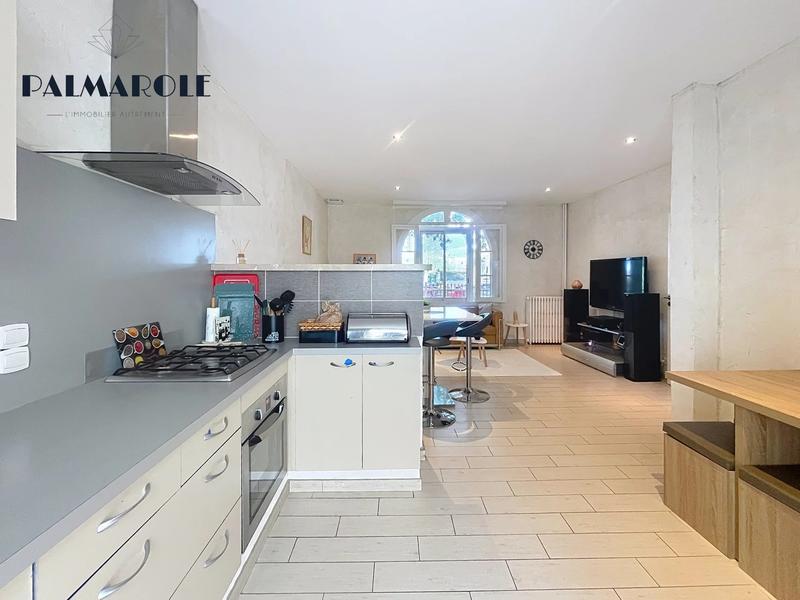 Maison de ville - 100 m² - 4 pièces