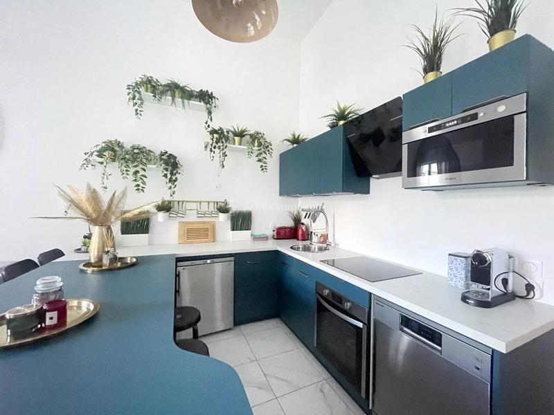 Appartement - 82 m² - 4 pièces