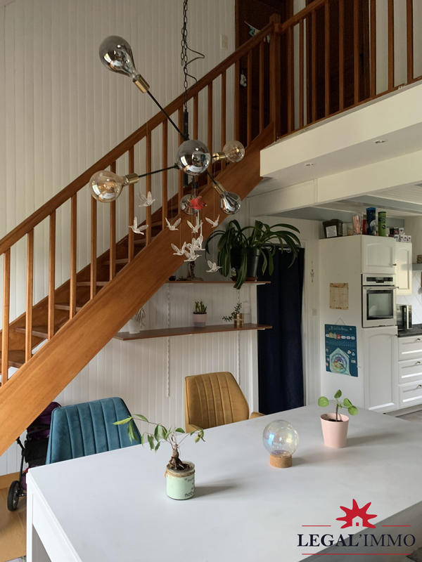 Maison - 146 m² - 7 pièces