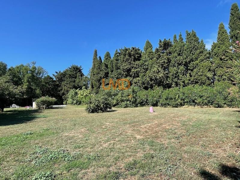 Mas - 330 m² - 8 pièces