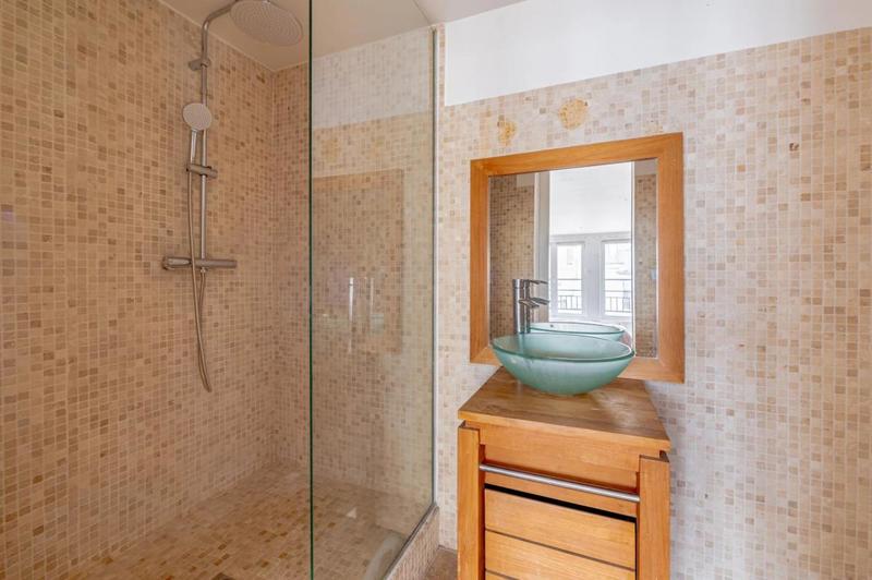 Appartement - 75 m² - 4 pièces