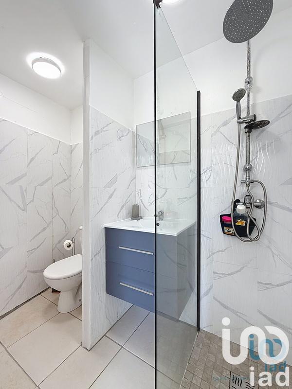 Maison - 197 m² - 9 pièces