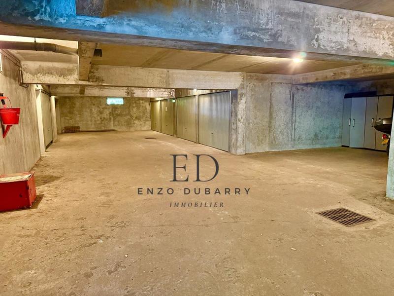 Appartement - 167 m² - 5 pièces