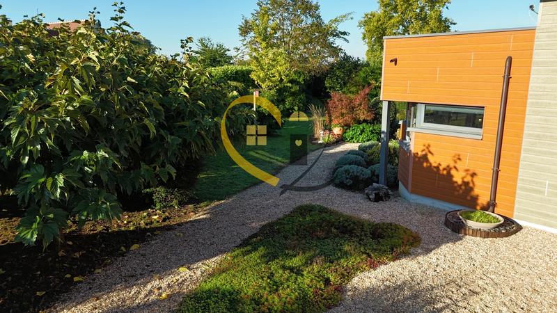 Maison - 176 m² - 6 pièces