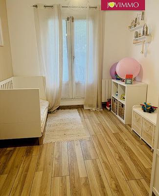 Appartement - 79 m² - 4 pièces