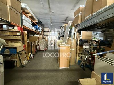 Local d'activité / Entrepôt - 687 m²