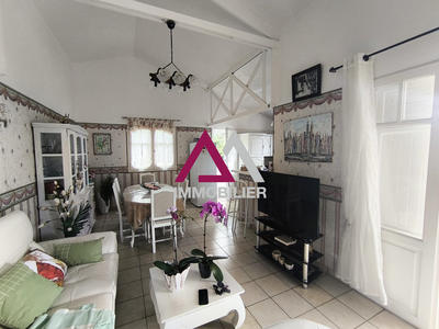 Maison ancienne - 98 m² - 4 pièces