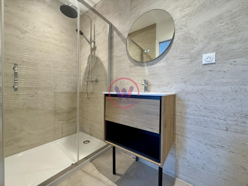 Maison - 163 m² - 10 pièces