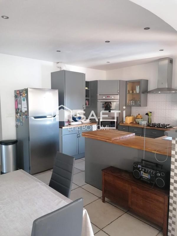 Maison - 121 m² - 5 pièces