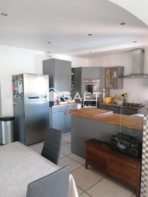 Maison - 121 m² - 5 pièces