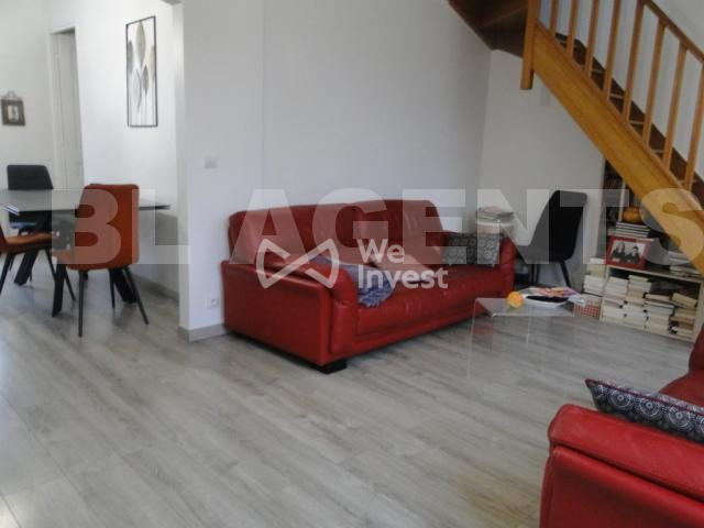 Maison - 95 m² - 5 pièces