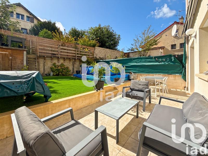 Maison - 92 m² - 4 pièces