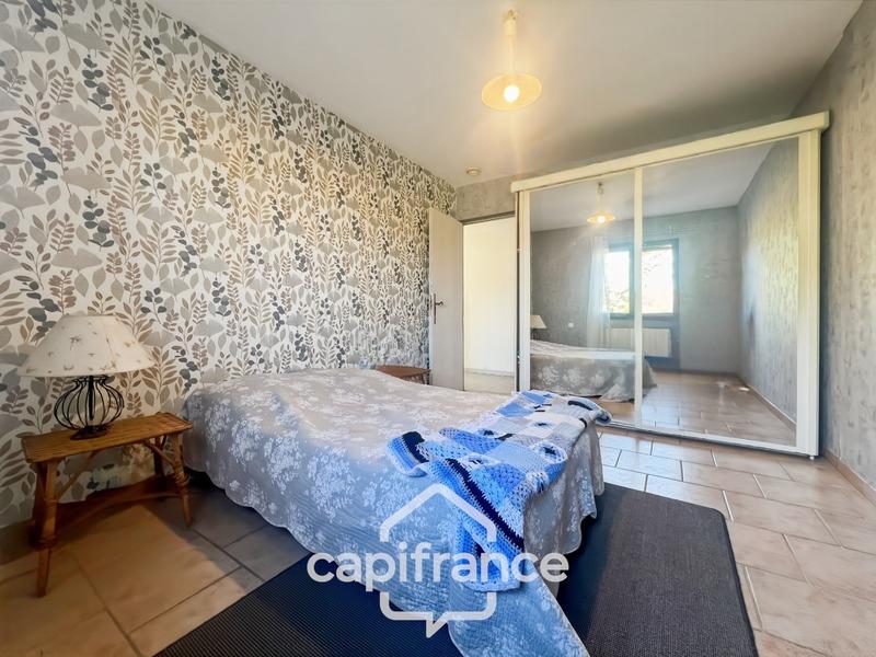 Maison - 203 m² - 6 pièces