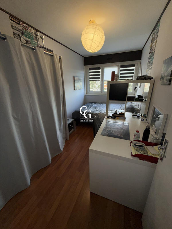 Appartement - 102 m² - 5 pièces