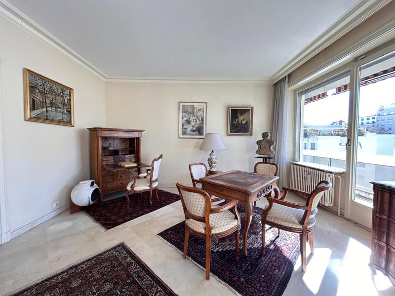 Appartement - 193 m² - 5 pièces