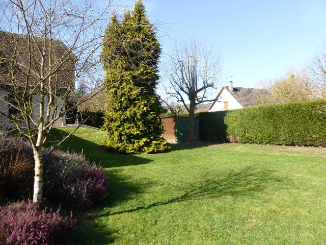 Propriété - 140 m² - 6 pièces