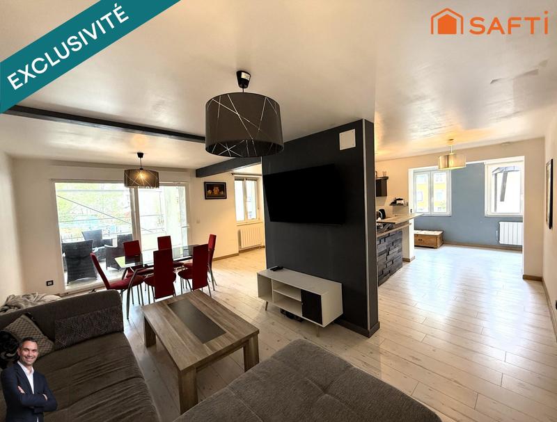 Maison - 217 m² - 9 pièces