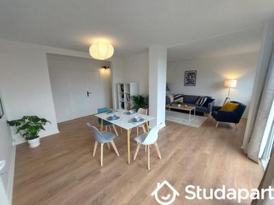 Chambre - 9 m² - 1 pièce